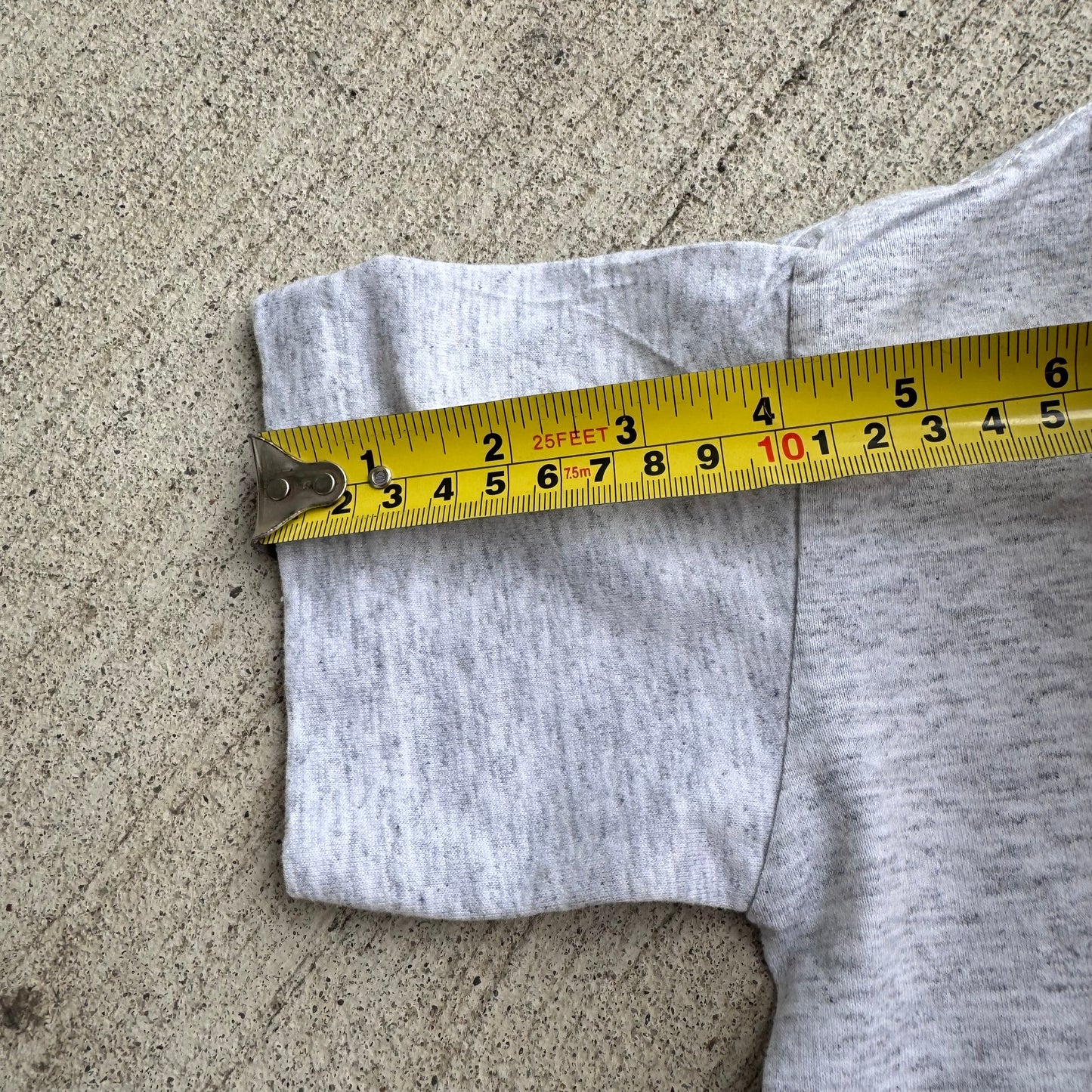 Kids Vintage Big Al Gator Beach N’ Surf Team Gray 50/50 T-Shirt Small 4/5Y Made in USA