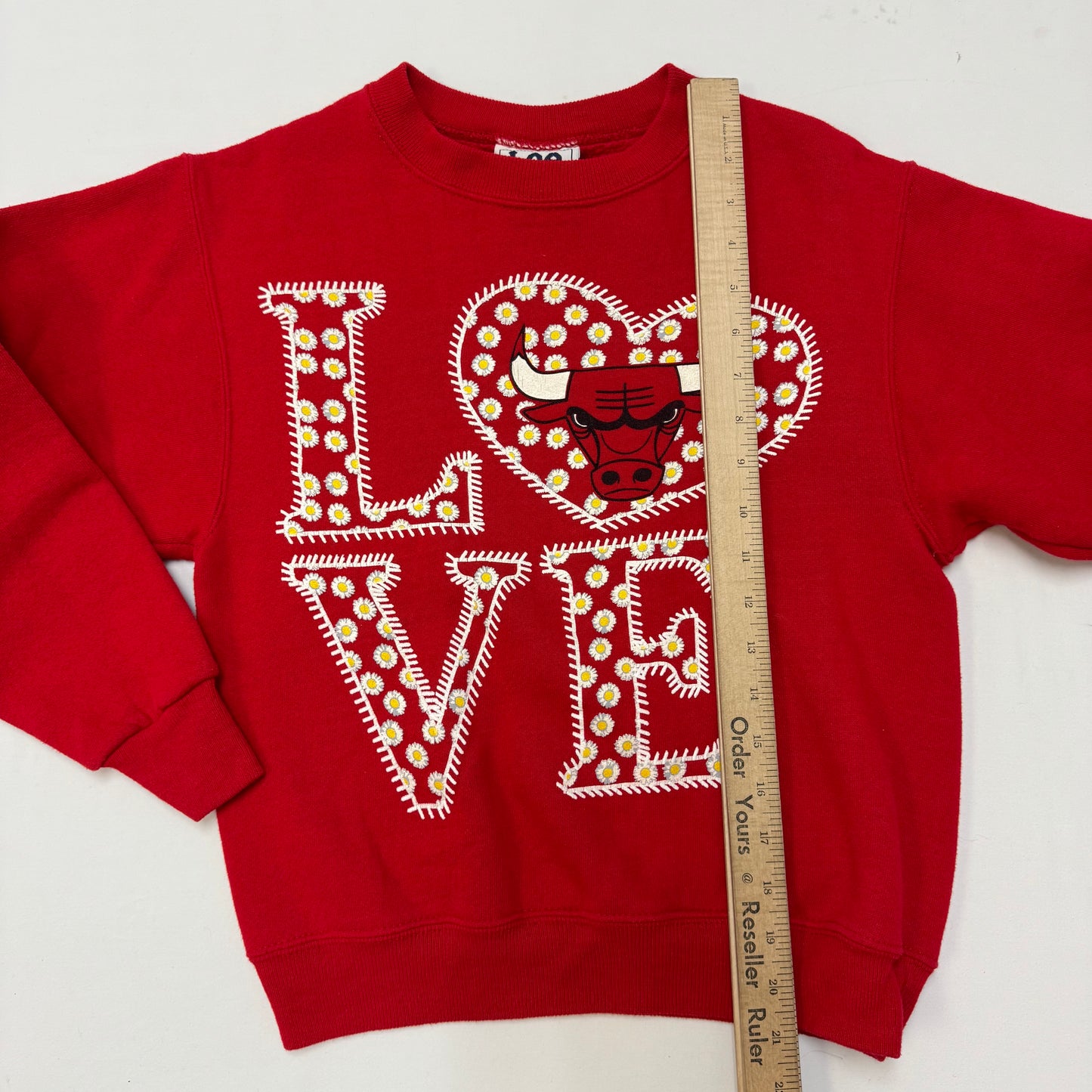 90s Kids Vintage Lee Sport Chicago Bulls Love Red Long Sleeve Sweatshirt M 10Y 11Y 12Y Made in USA
