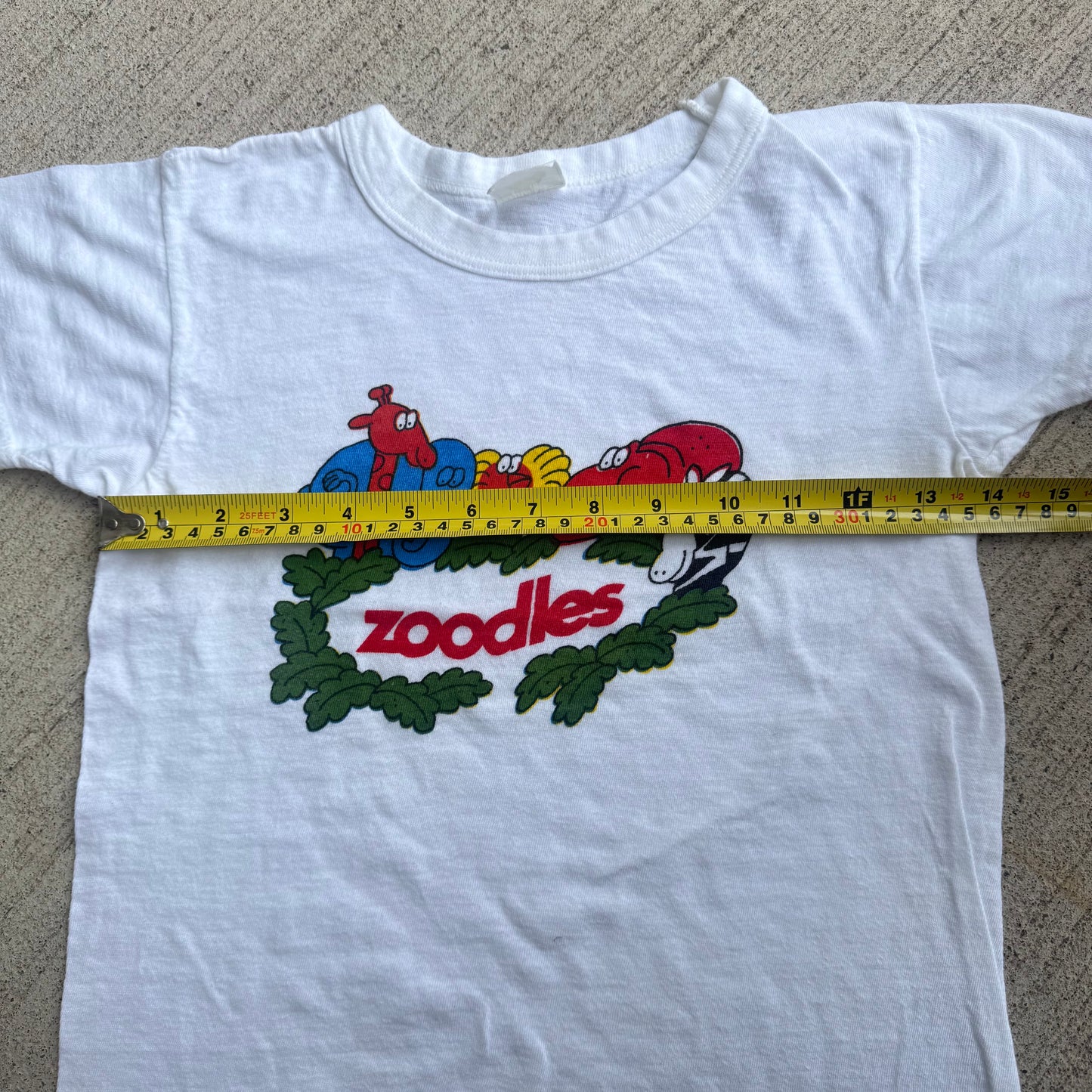 80s Kids Vintage Zoodles Animals White 100% Cotton T-Shirt S 8Y 9Y 10Y Baby Tee