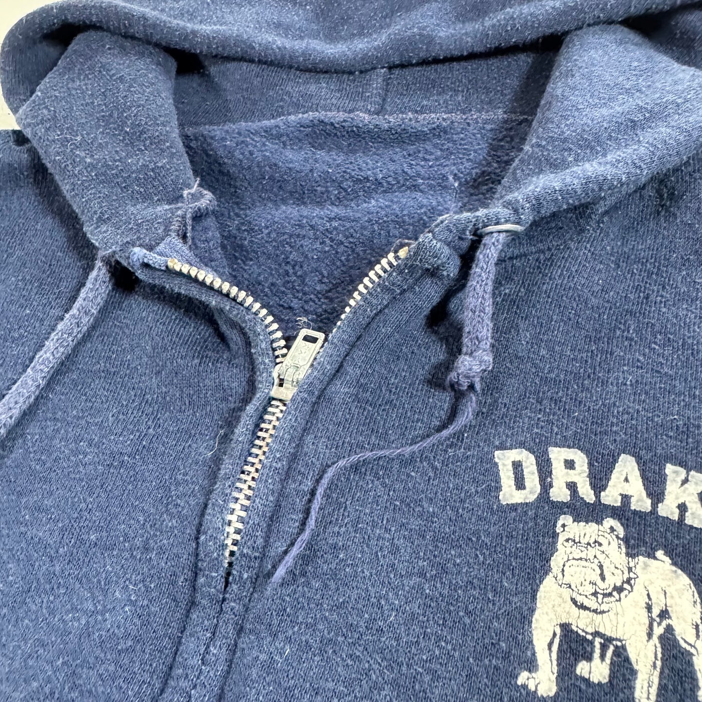 80s Kids Youth Vintage Drake University Flock Print Navy Zip Hooded Sweatshirt Made in USA L 14Y 16Y