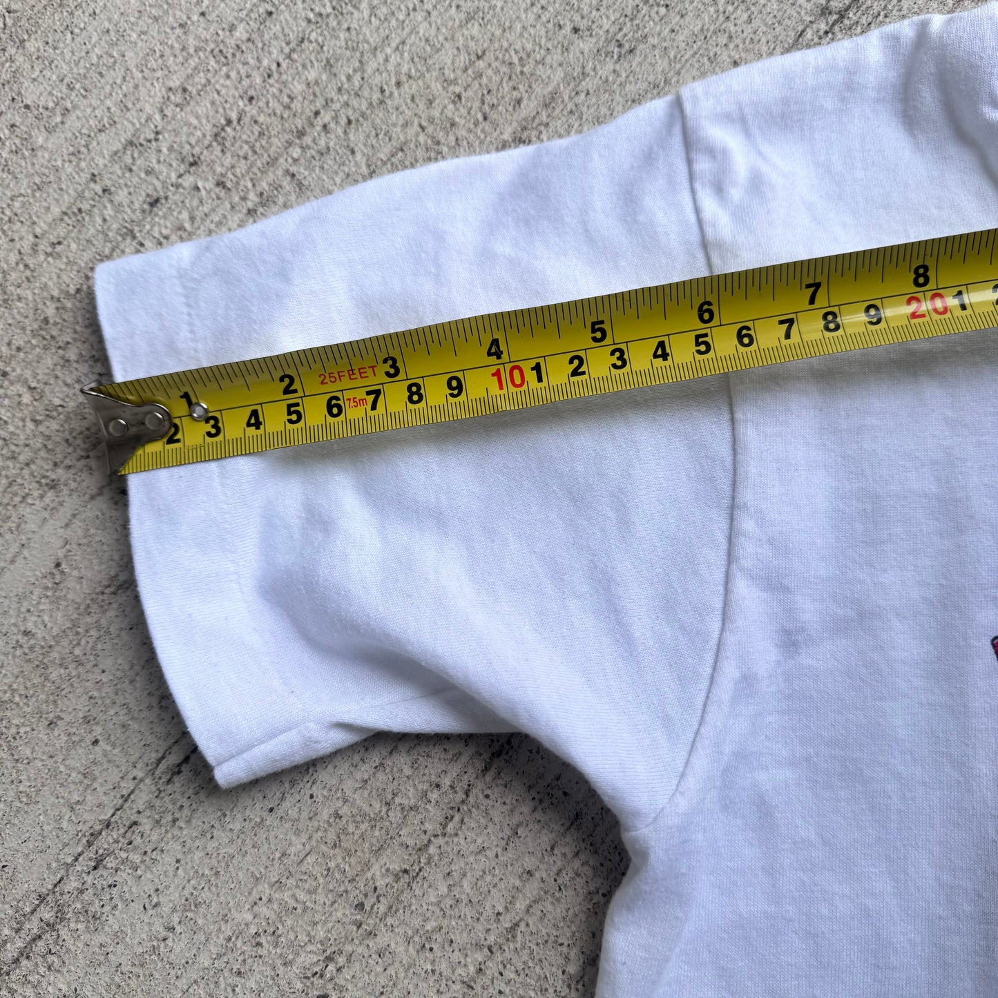 90s Kids Vintage What’s a Warthog? White 50/50 Single Stitch T-Shirt 10-12Y Baby Tee Made In USA