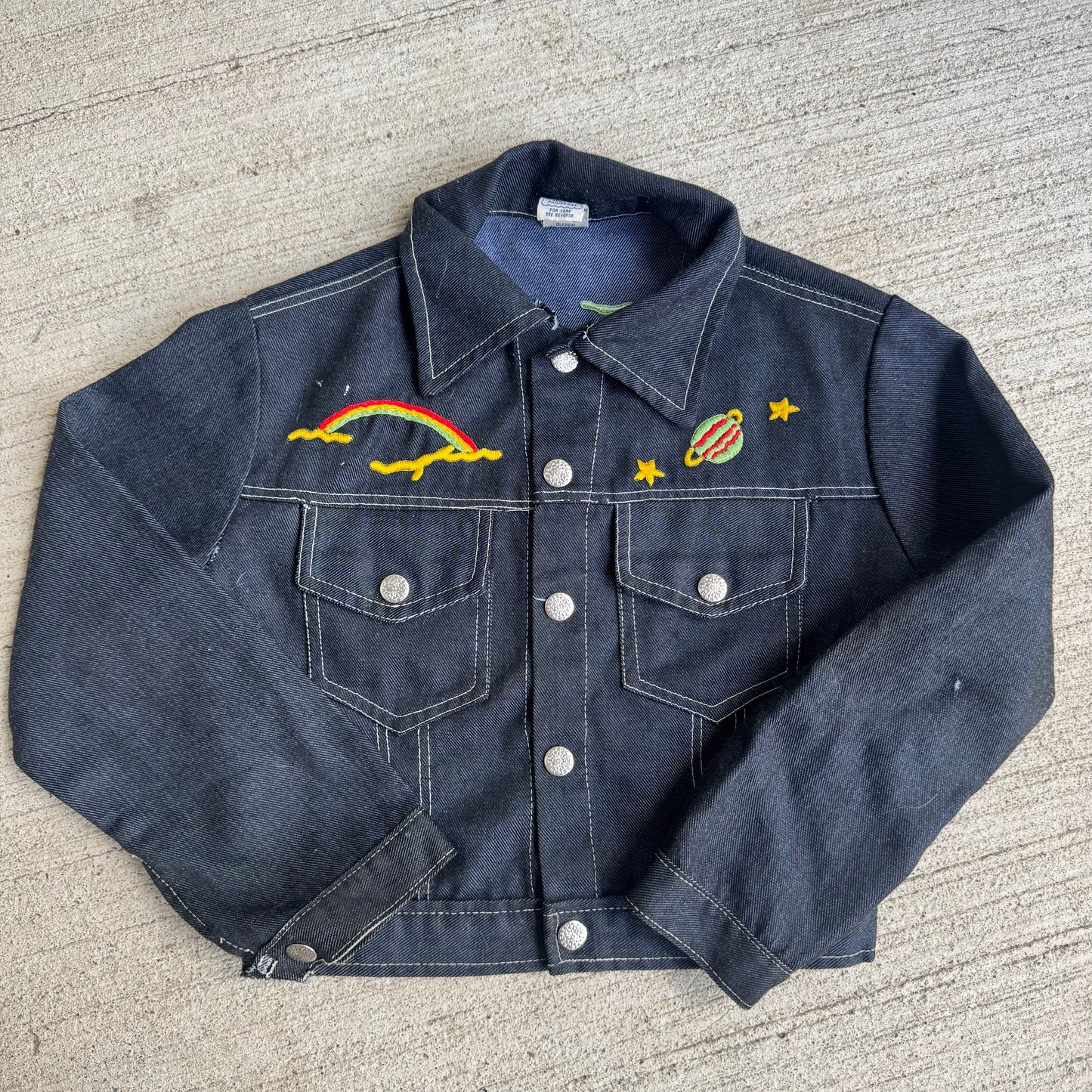 80s Kids Toddler Vintage Dark Denim Snap Double Pocket Long Sleeve Jacket With Cute Embroidered Patches Front And Back 4Y 5Y