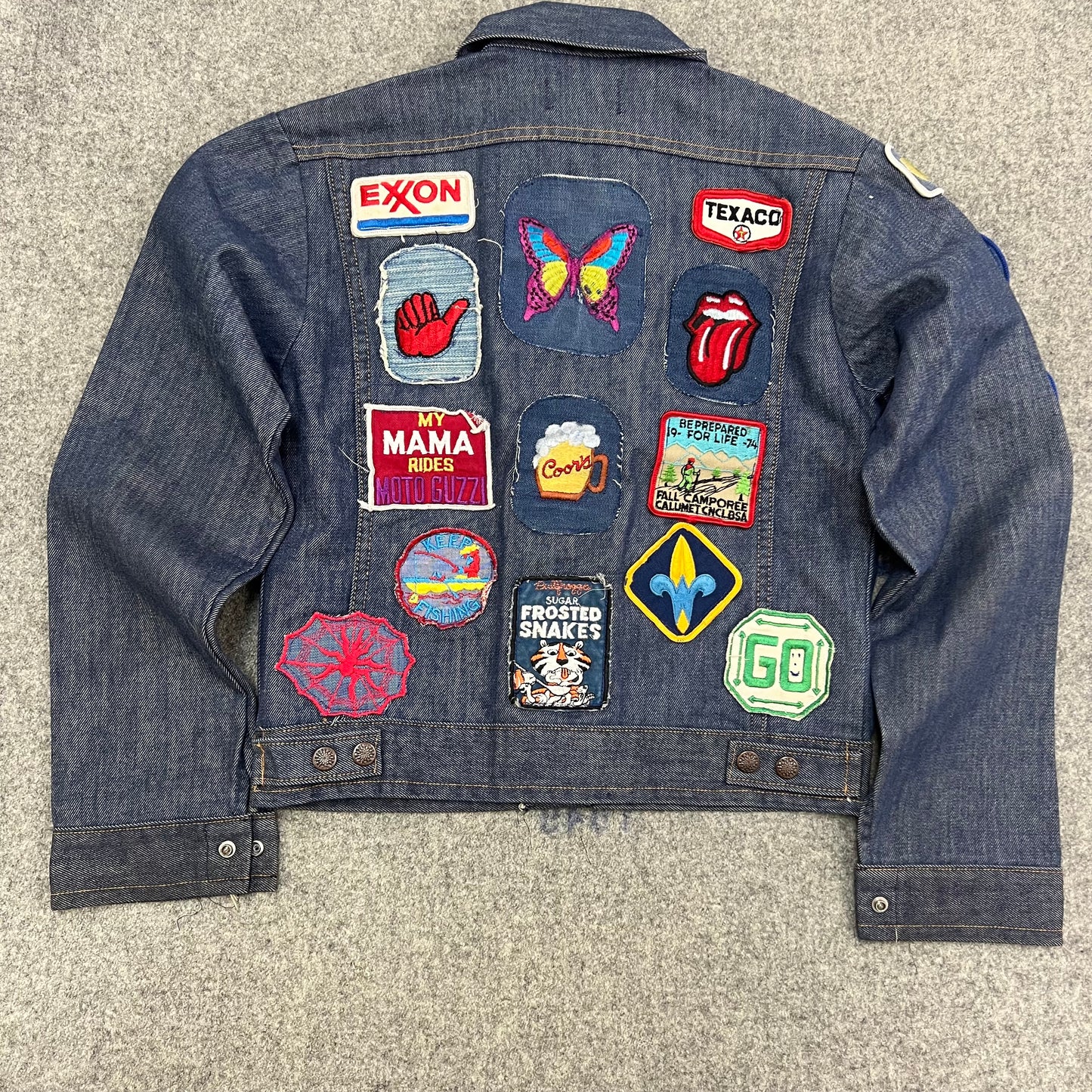 Vintage Youth 70‘s Kang Denim Jacket With Patches size 16Y