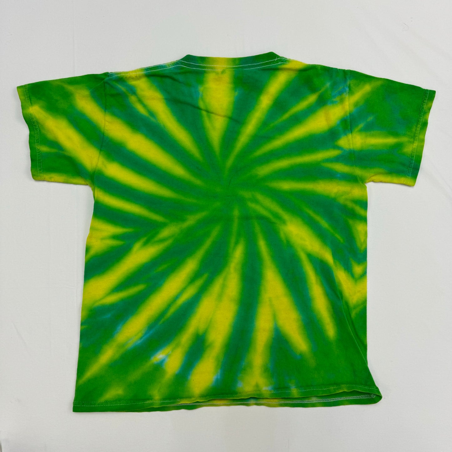 Y2K Vintage Kids Chuck E. Chess’s Tie Dye T-shirt Size L 10-12Y