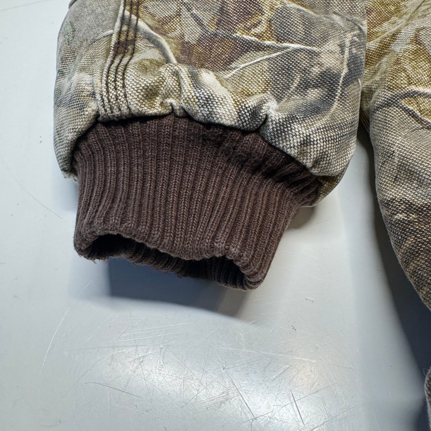 2000s Kids Youth Vintage Carhartt Camo Real Tree Hooded Active Lined Heavy Jacket / S/ 7y 8y