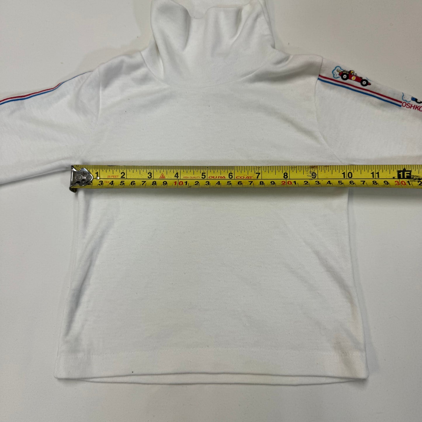 90s Kids Toddler Infant Vintage Baby B’Gosh Oshkosh White Long Sleeve Holiday Race car Print On Sleeves //18m / Made in USA