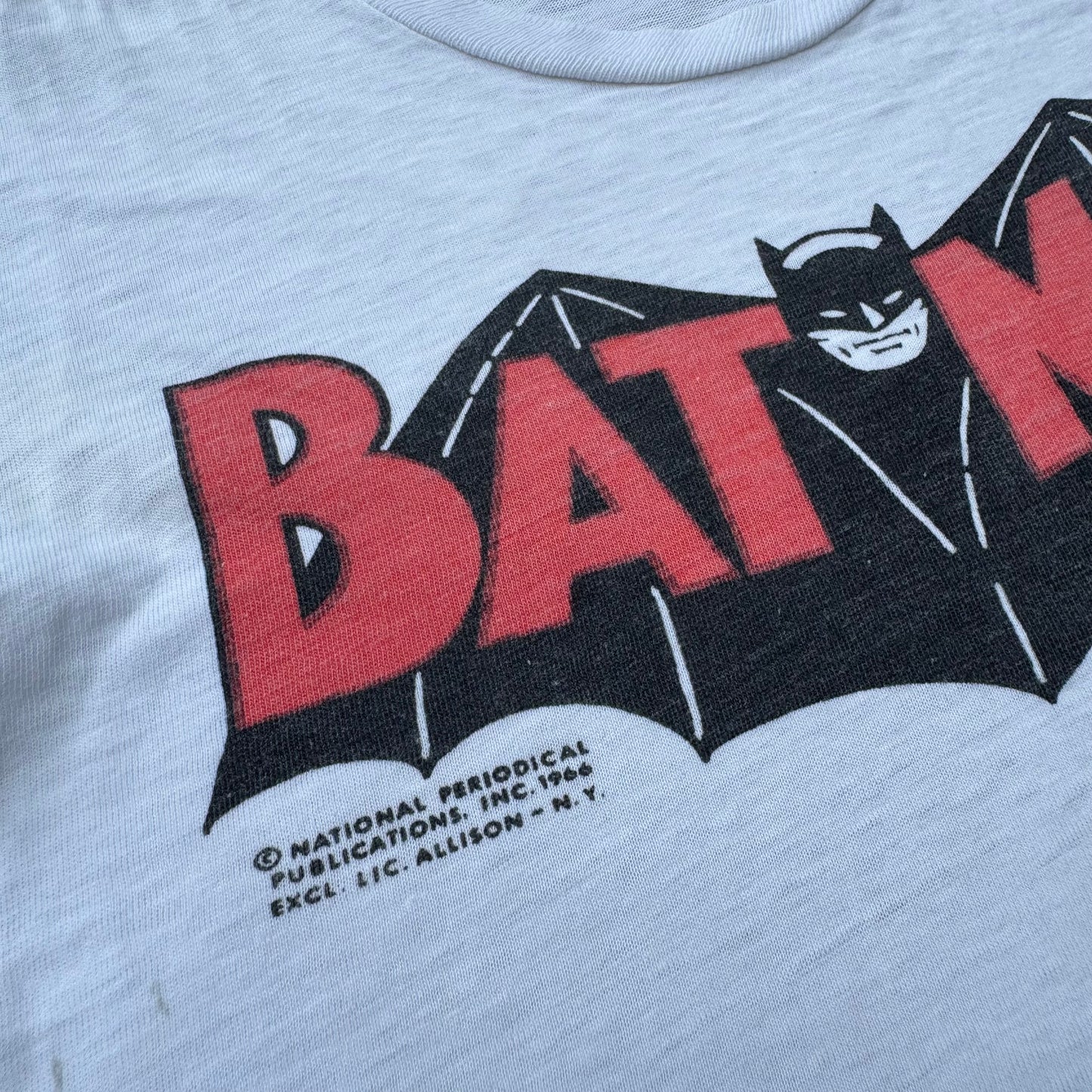 60s Kids Vintage Batman Rare Great Graphic Short Single Stitch Sleeve White T-Shirt 6Y 7Y Baby Tee