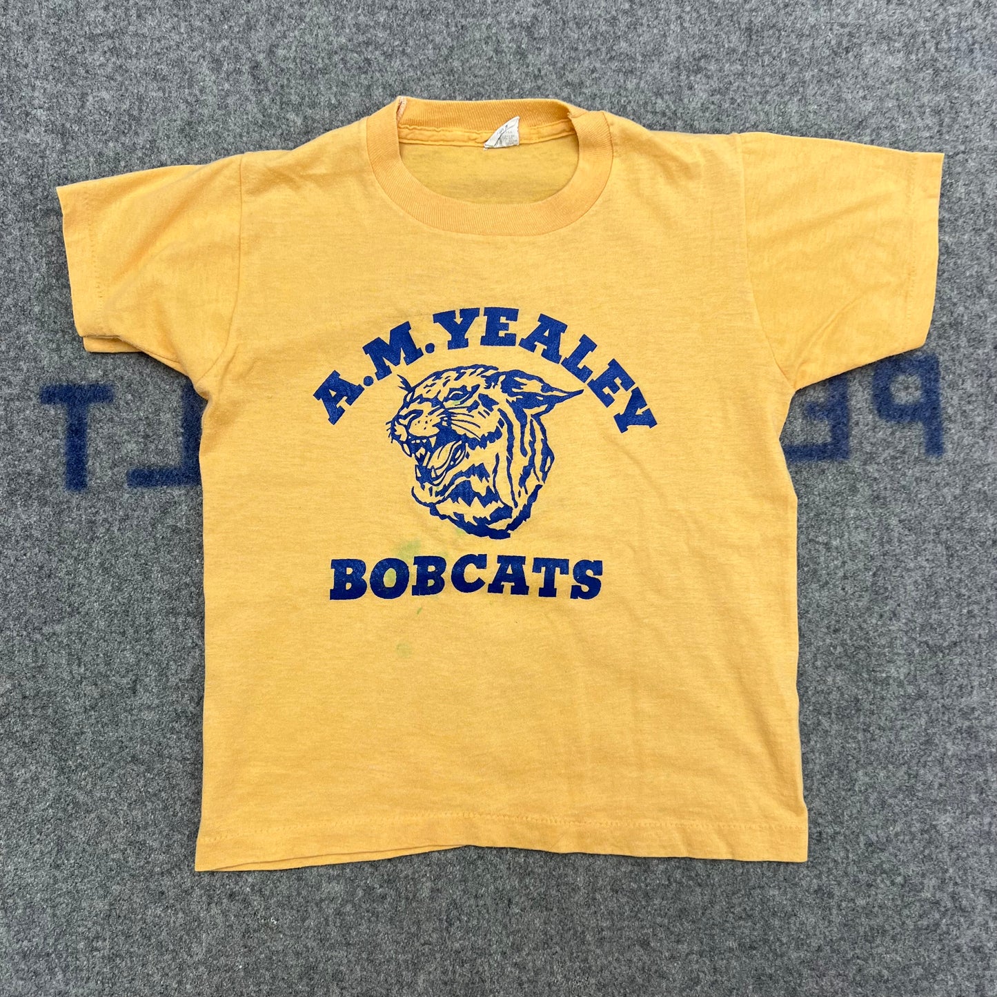 Vintage Kids 80’s Screen Stars Bobcats Yellow T-shirt 10-12Y BabyT