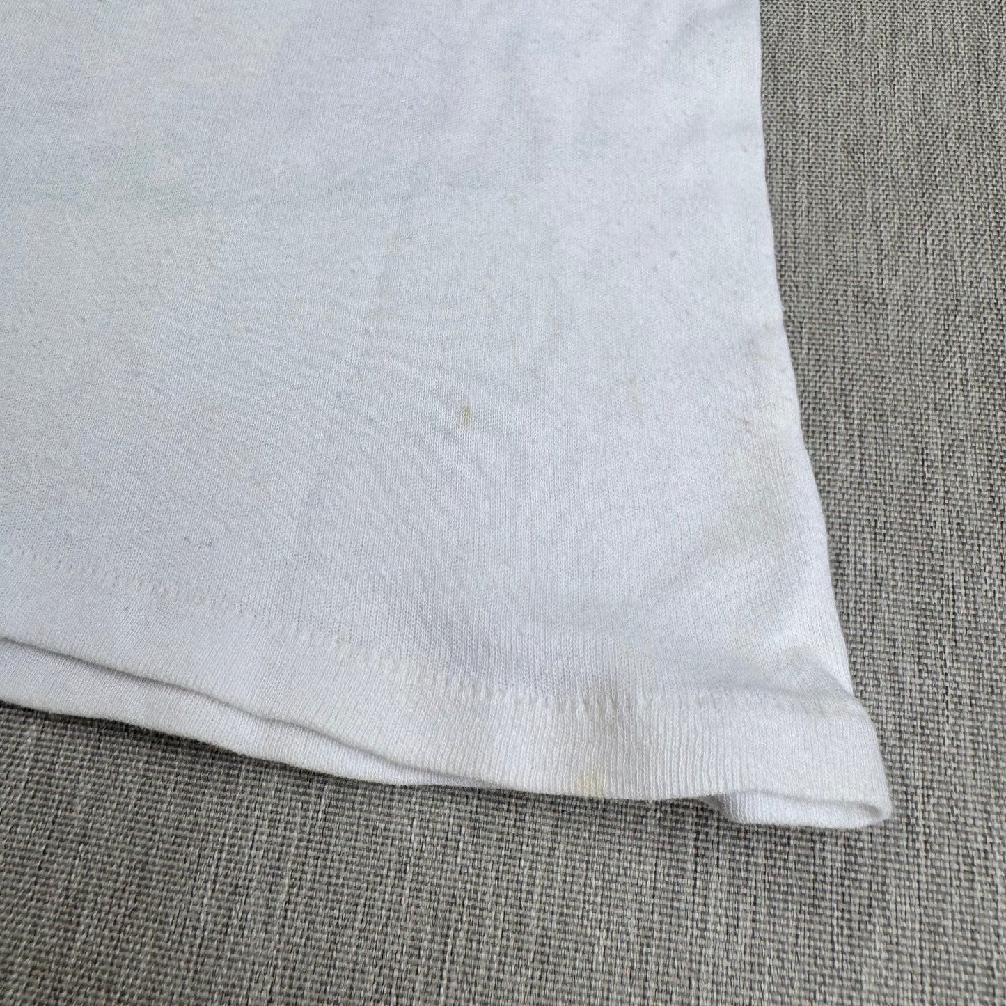 70s Kids Vintage Sweden Cute Print Design Off White Short Sleeve T-Shirt Made in Sweden 3Y 4Y 5Y