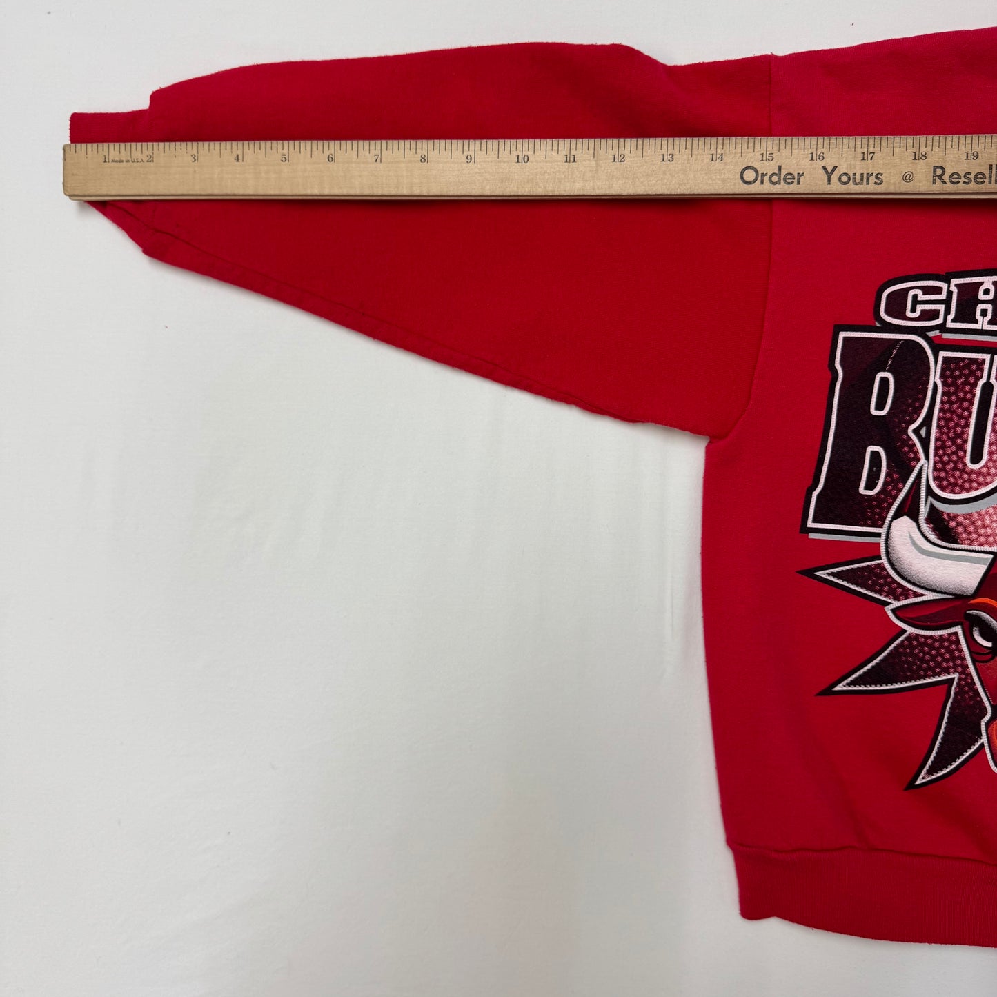 90s Kids Vintage Hanes Chicago Bulls Big Logo Red Long Sleeve Crew Sweatshirt M 10Y 11Y 12Y Made in USA