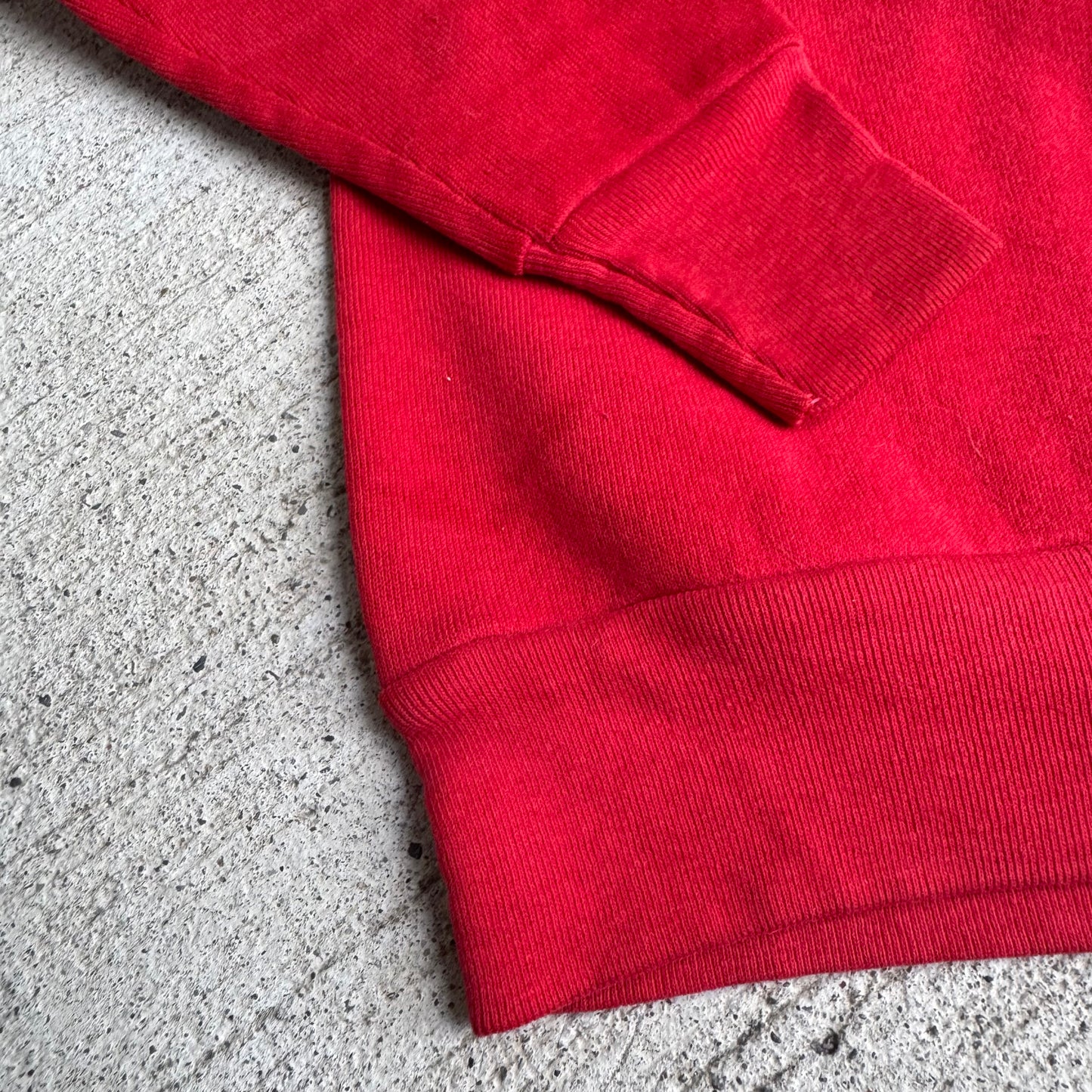 80s Kids Vintage Red Signal Pullover Crew Long Sleeve Sweatshirt Triceratops Dino Print S 6Y 7Y 8Y Made in USA