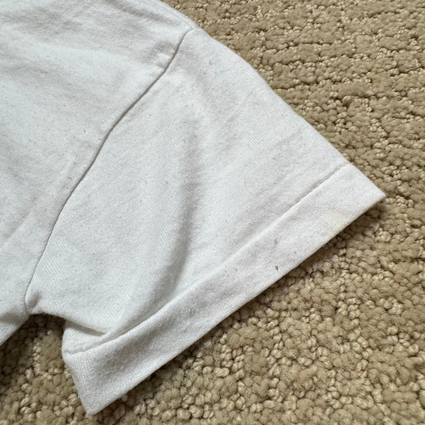 90s Kids Toddler Vintage Somebody Loves Me! Peabody Memphis Cute Cartoon Ducks on a Single Stitch Short Sleeve White  T-Shirt XS 2Y 3Y Made in USA