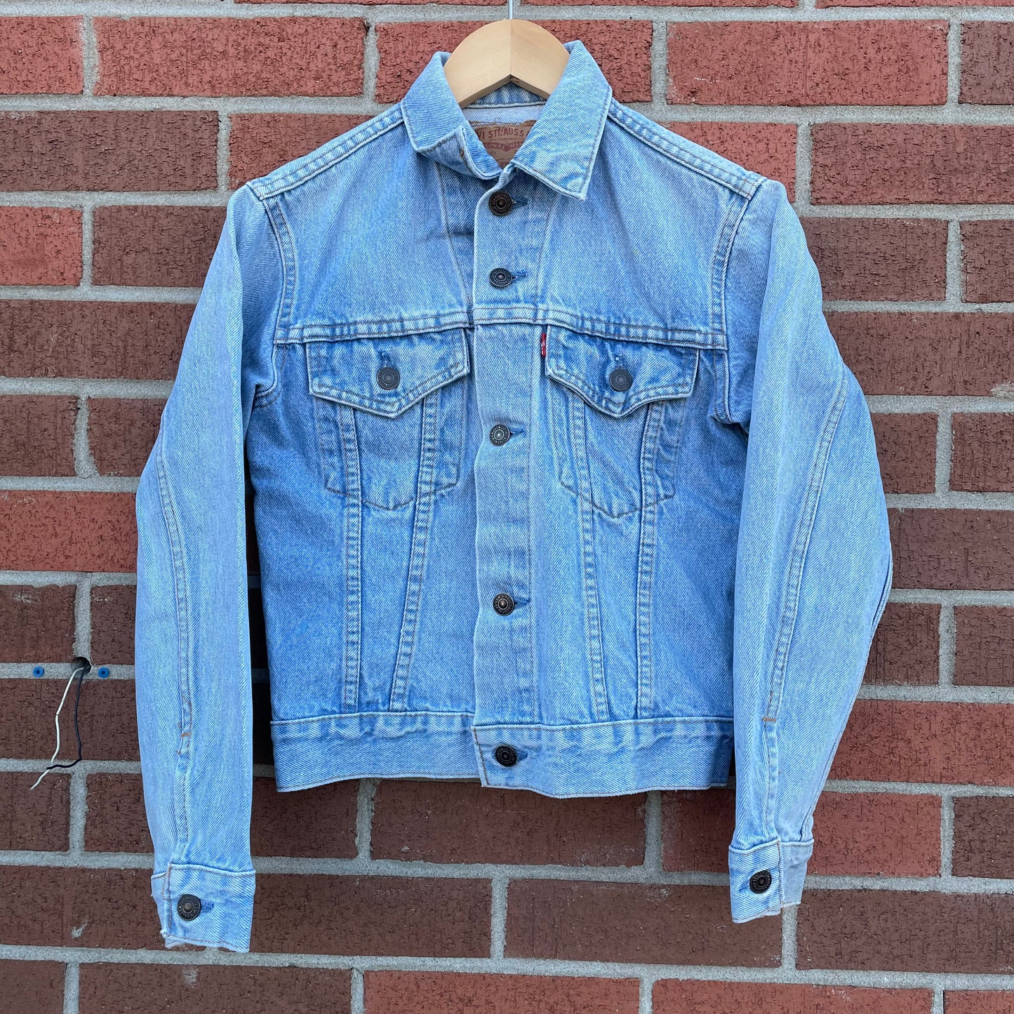 80s/90s Vintage Kids Levi’s Denim Jacket Size M