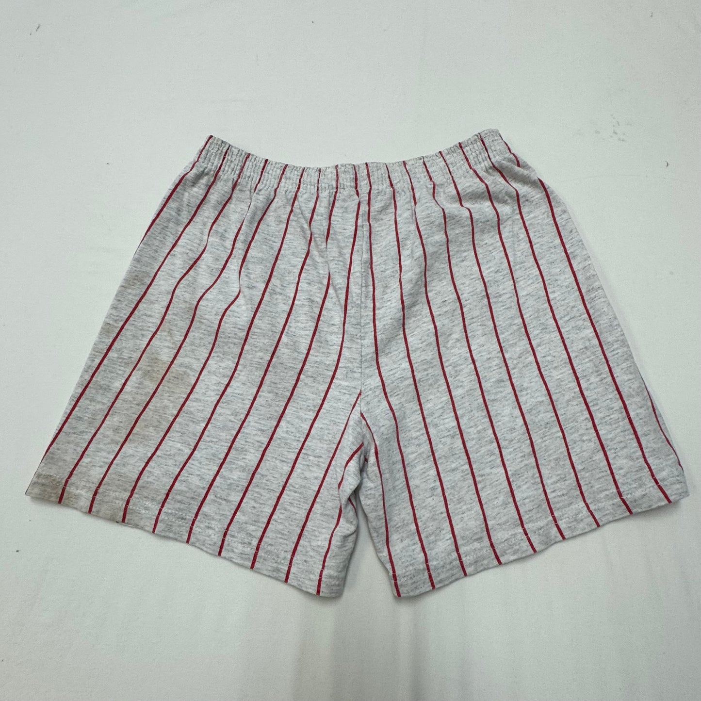 90s Kids Vintage Gray Rock U Sports Apparel Chicago Bulls Red Striped Shorts with Elastic Waistband Large 8Y 9Y 10Y Made in USA