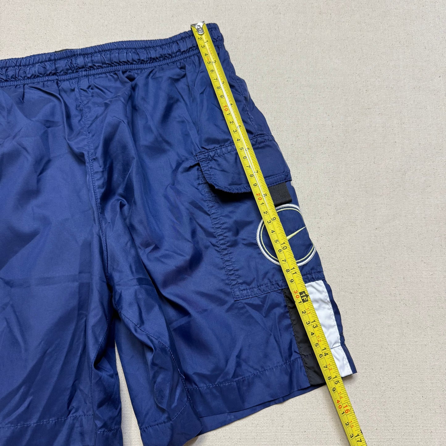 90s 2000’ Kids Vintage Nike Navy Cargo Style Loose Fit Shell Shorts / 6y 7y 8y