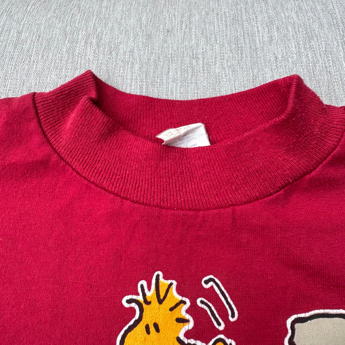 80s 90s Kids Vintage Peanuts Charlie Brown & Linus Woodstock Mauve/Burgundy Short Single Stitch T-Shirt 7Y Made in USA