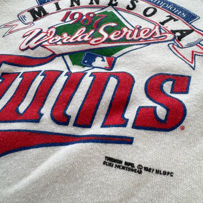 80s Kids Vintage Minnesota 1987 Baseball World Series Twins White Long Sleeve Sweatshirt M 10Y 11Y Made in USA