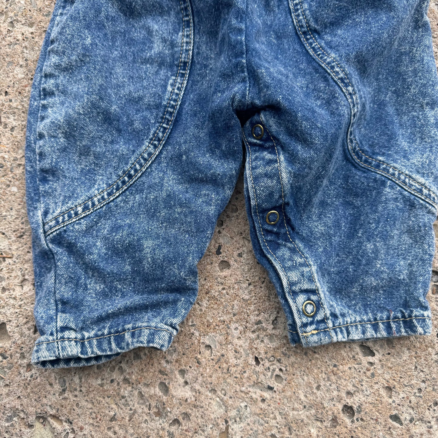 Baby Vintage Bubble Oshkosh B’Gosh Acid Wash 100% Cotton Denim Overall 3m 6m Made in USA