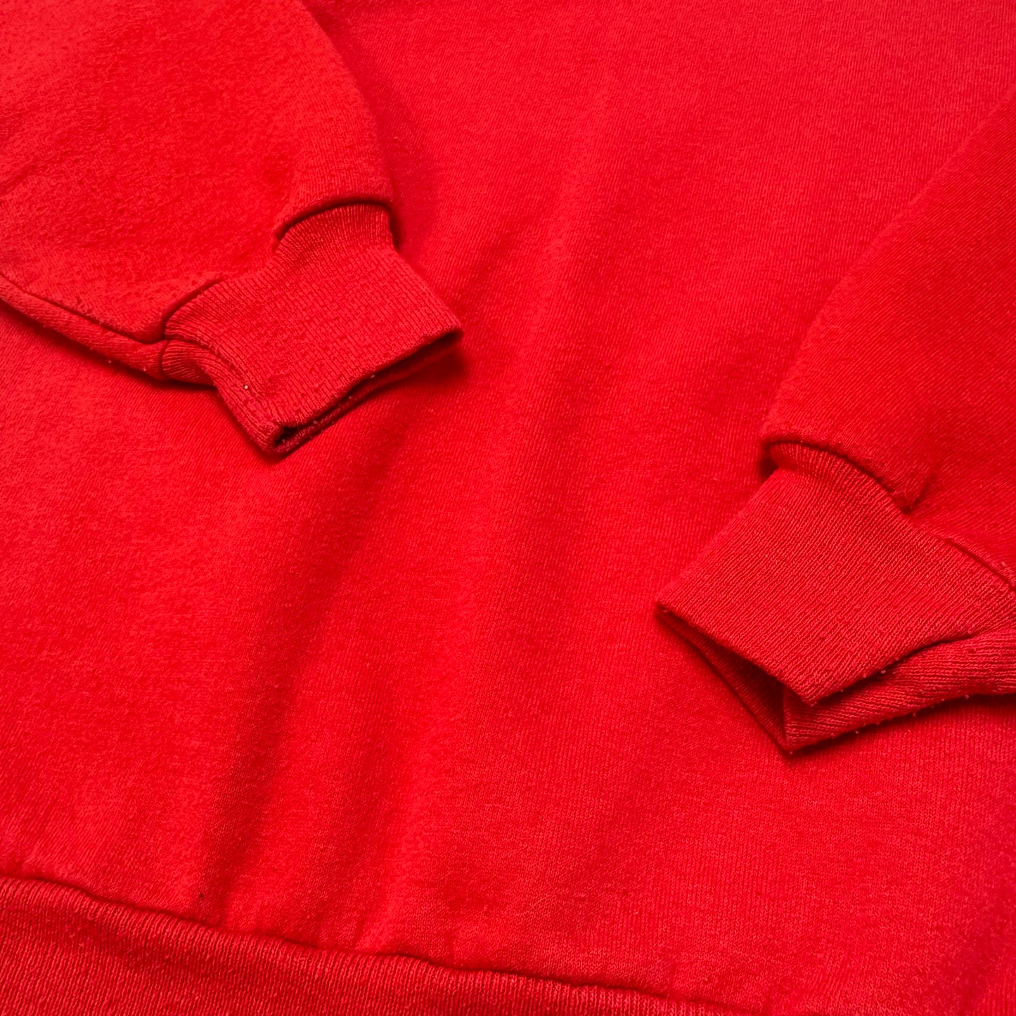 90s Kids Vintage Hanes Chicago Bulls Big Logo Red Long Sleeve Crew Sweatshirt M 10Y 11Y 12Y Made in USA