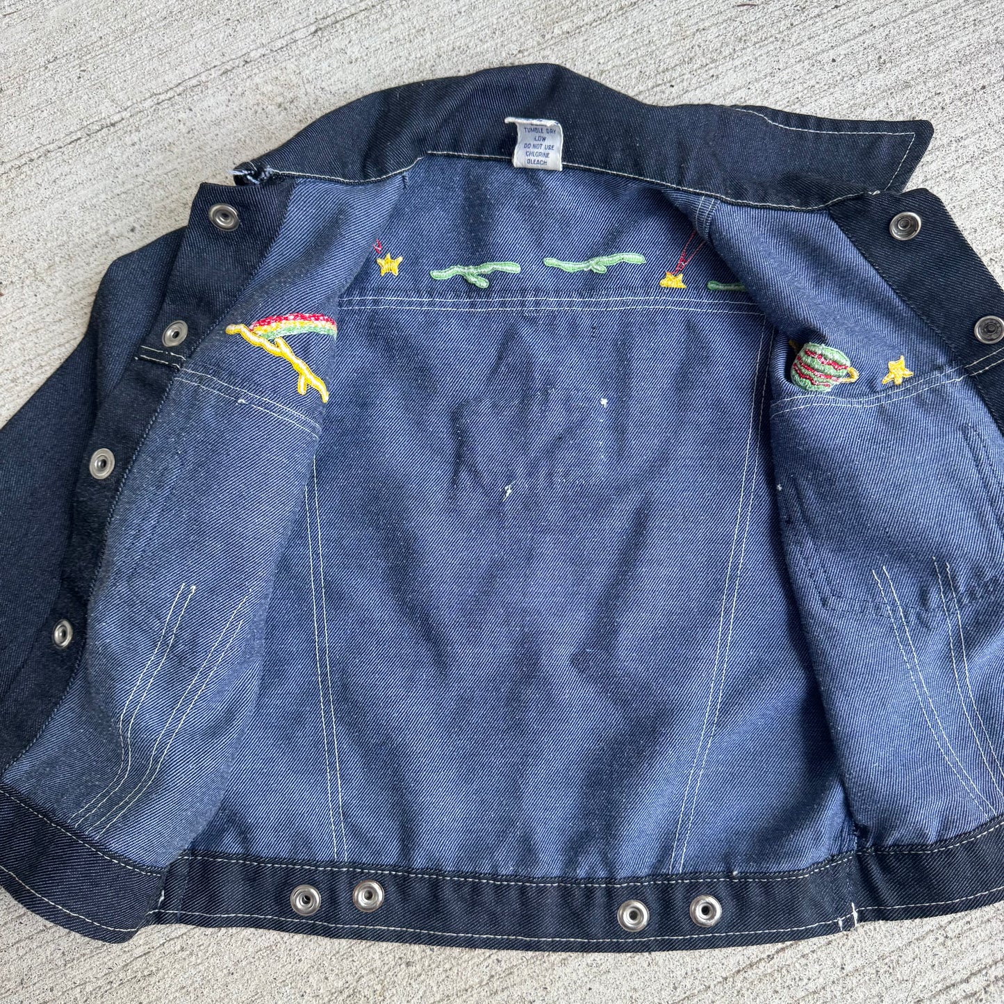 80s Kids Toddler Vintage Dark Denim Snap Double Pocket Long Sleeve Jacket With Cute Embroidered Patches Front And Back 4Y 5Y