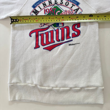 80s Kids Vintage Minnesota 1987 Baseball World Series Twins White Long Sleeve Sweatshirt M 10Y 11Y Made in USA