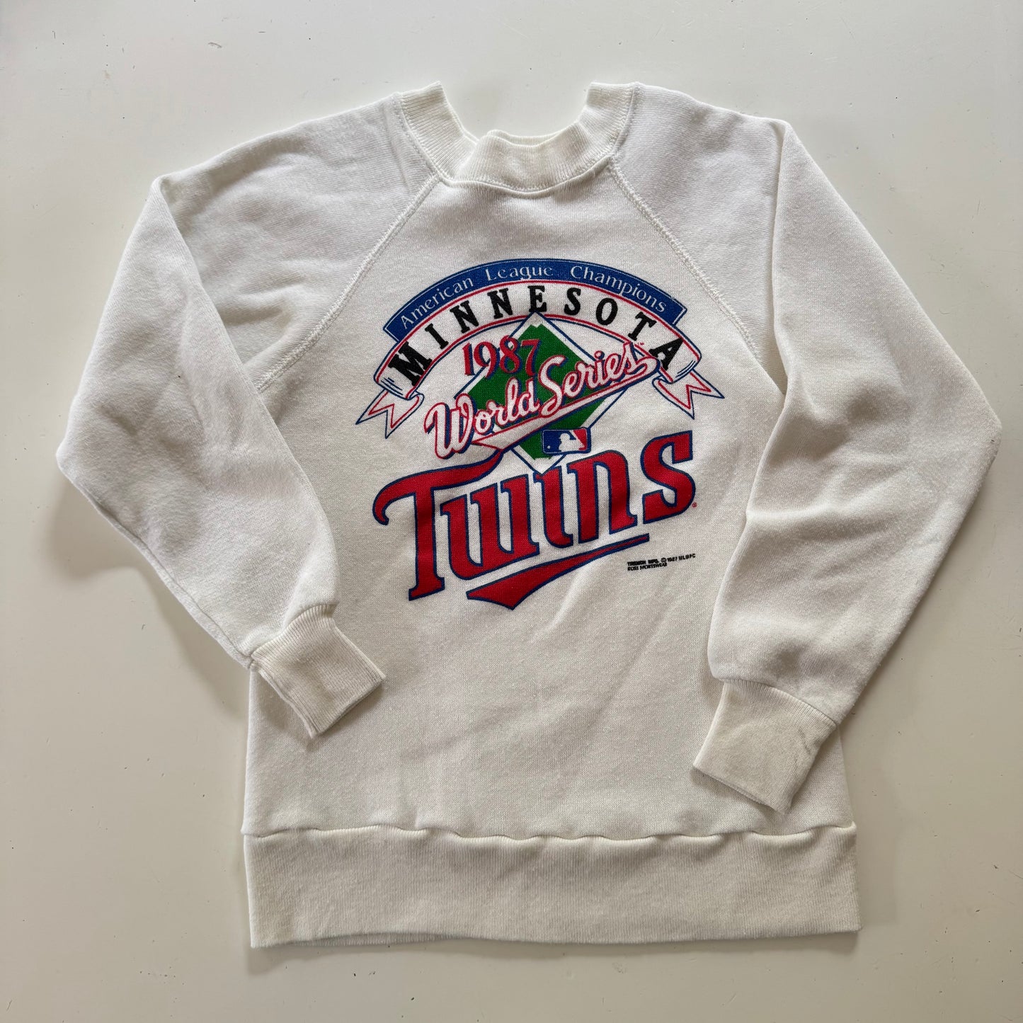 80s Kids Vintage Minnesota 1987 Baseball World Series Twins White Long Sleeve Sweatshirt M 10Y 11Y Made in USA