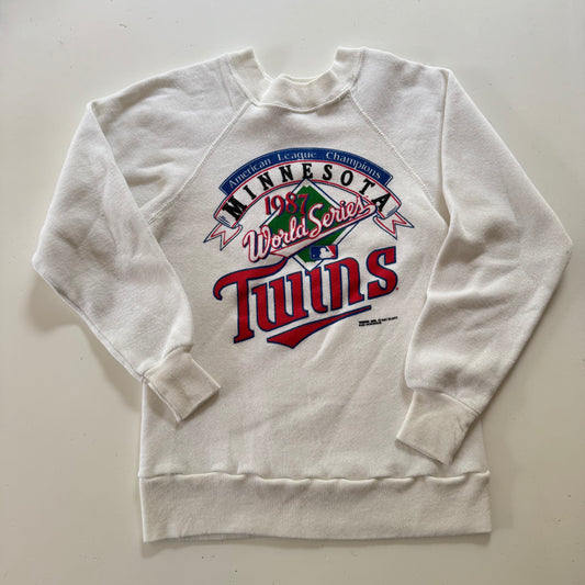 80s Kids Vintage Minnesota 1987 Baseball World Series Twins White Long Sleeve Sweatshirt M 10Y 11Y Made in USA