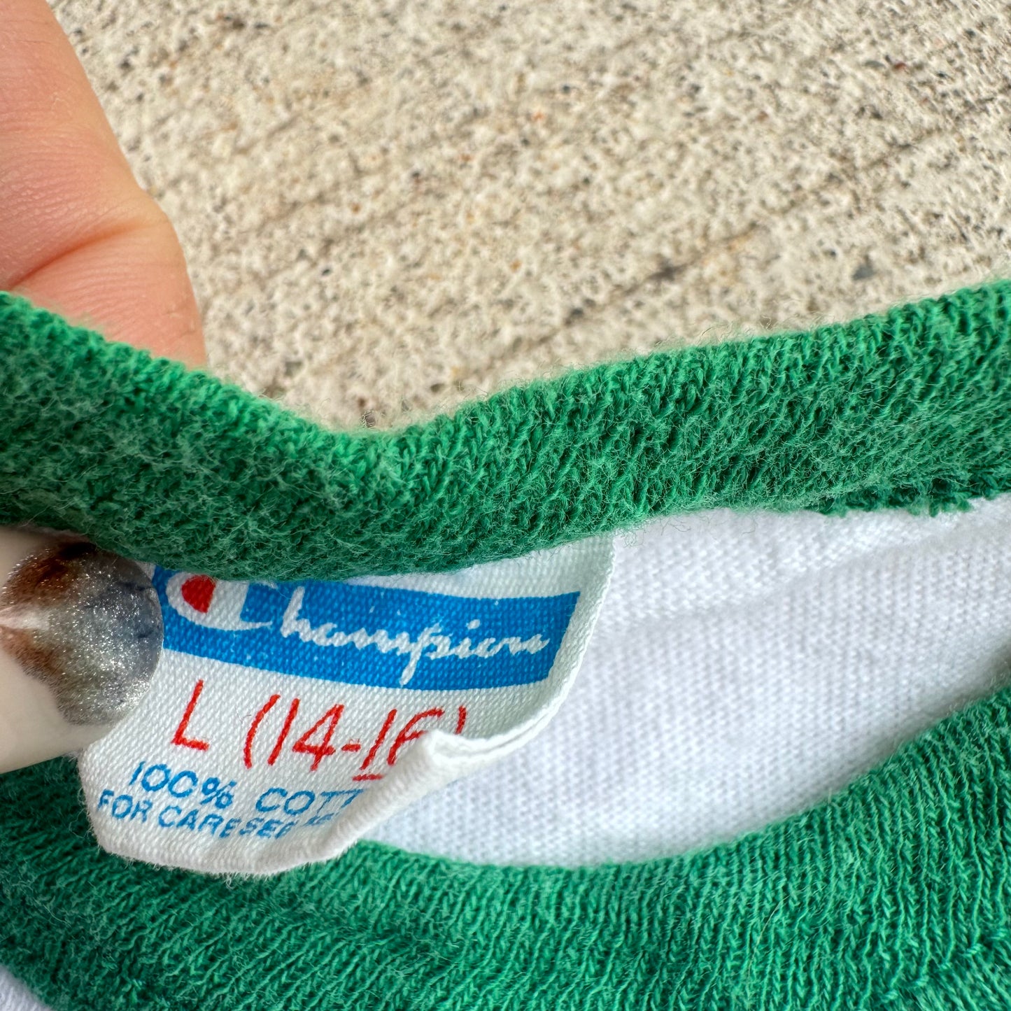 80s Kids Vintage Champion Grit Big Frog In Small Towns 100 % Cotton T-Shirt L Baby Tee Made In USA