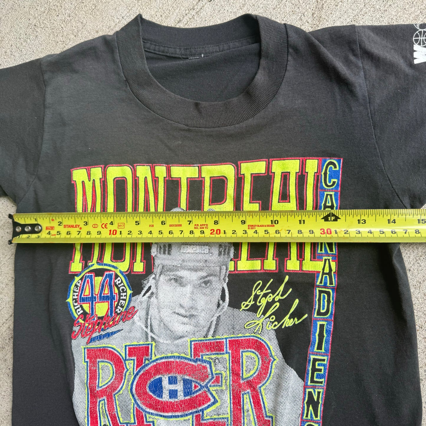 90s Kids Vintage NHL Montreal Canadians Richer Black T-Shirt