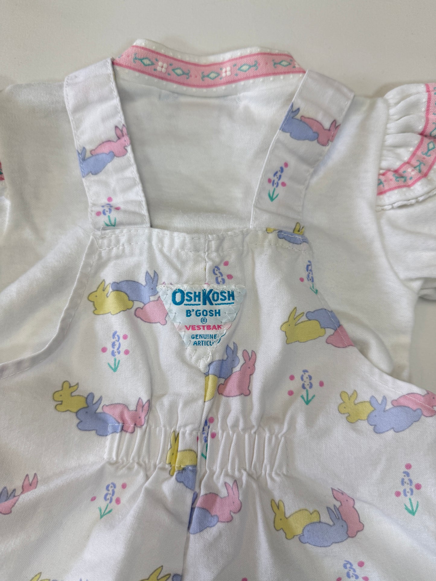 90s Kids Infant Baby Vintage Oshkosh Bgosh Rabitt AOP Overall and Raffle  Sleeve Tshirt 2pc Set / 3m 6m 9m / Made in USA set