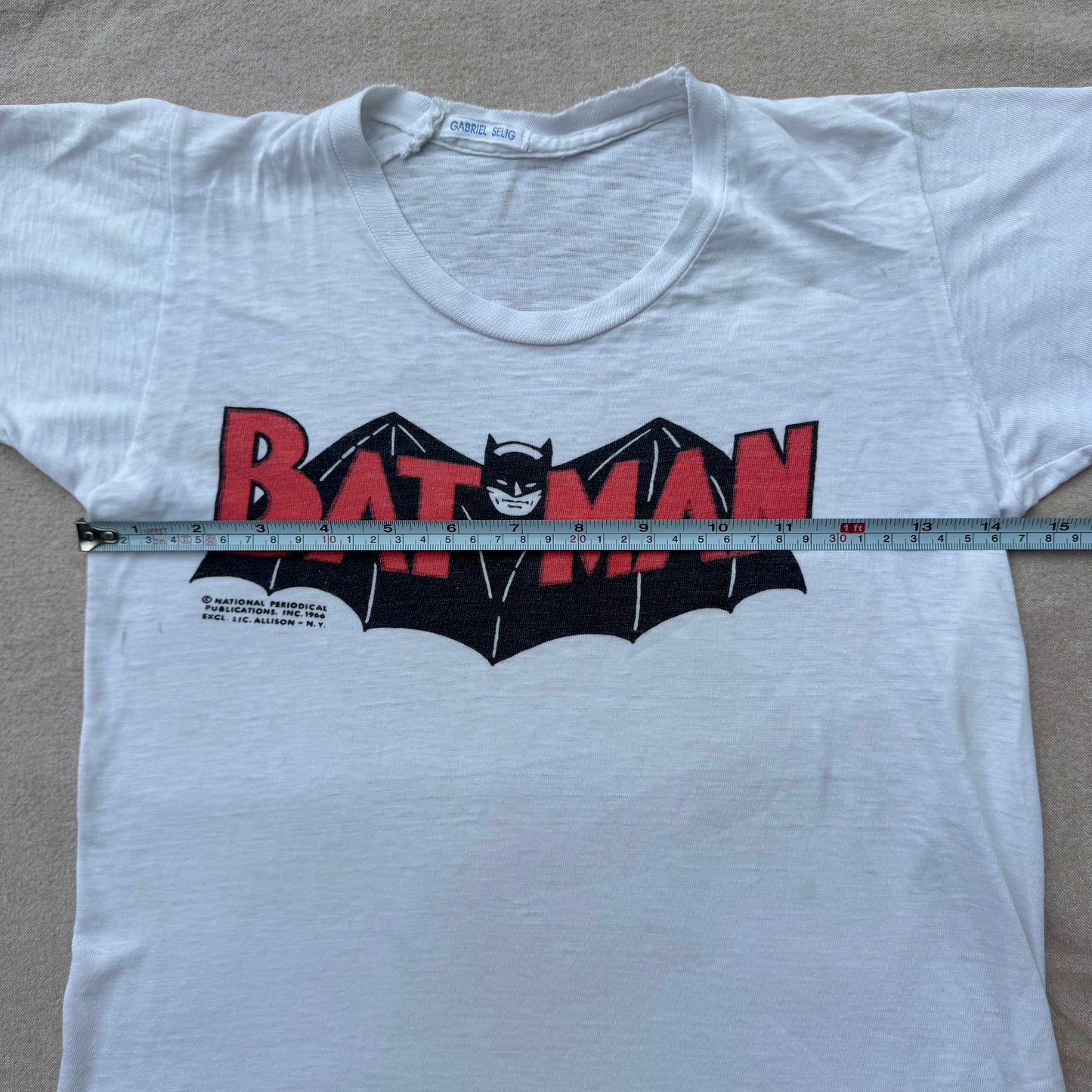 60s Kids Vintage Batman Rare Great Graphic Short Single Stitch Sleeve White T-Shirt 6Y 7Y Baby Tee
