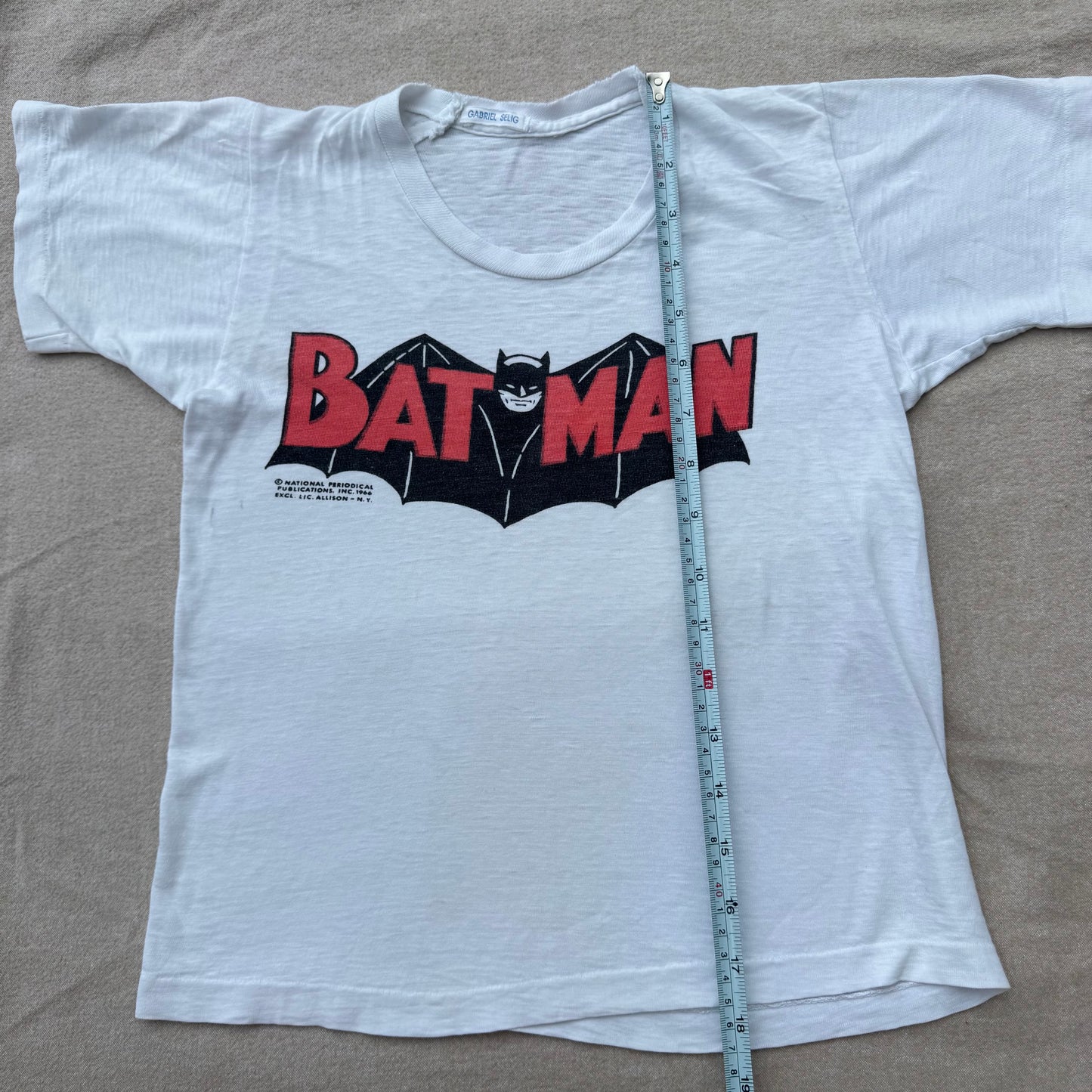 60s Kids Vintage Batman Rare Great Graphic Short Single Stitch Sleeve White T-Shirt 6Y 7Y Baby Tee