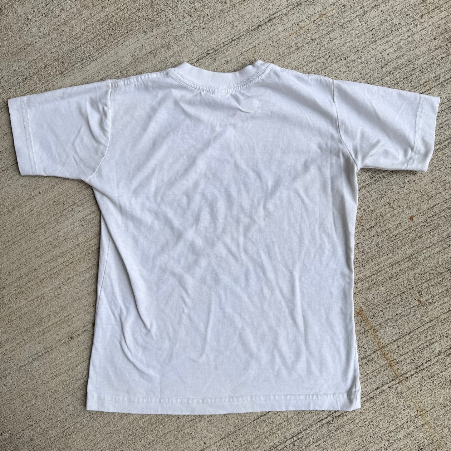 Early 2000s Kids Vintage Iguana Lizard Cancun Mexico White T-Shirt 10Y