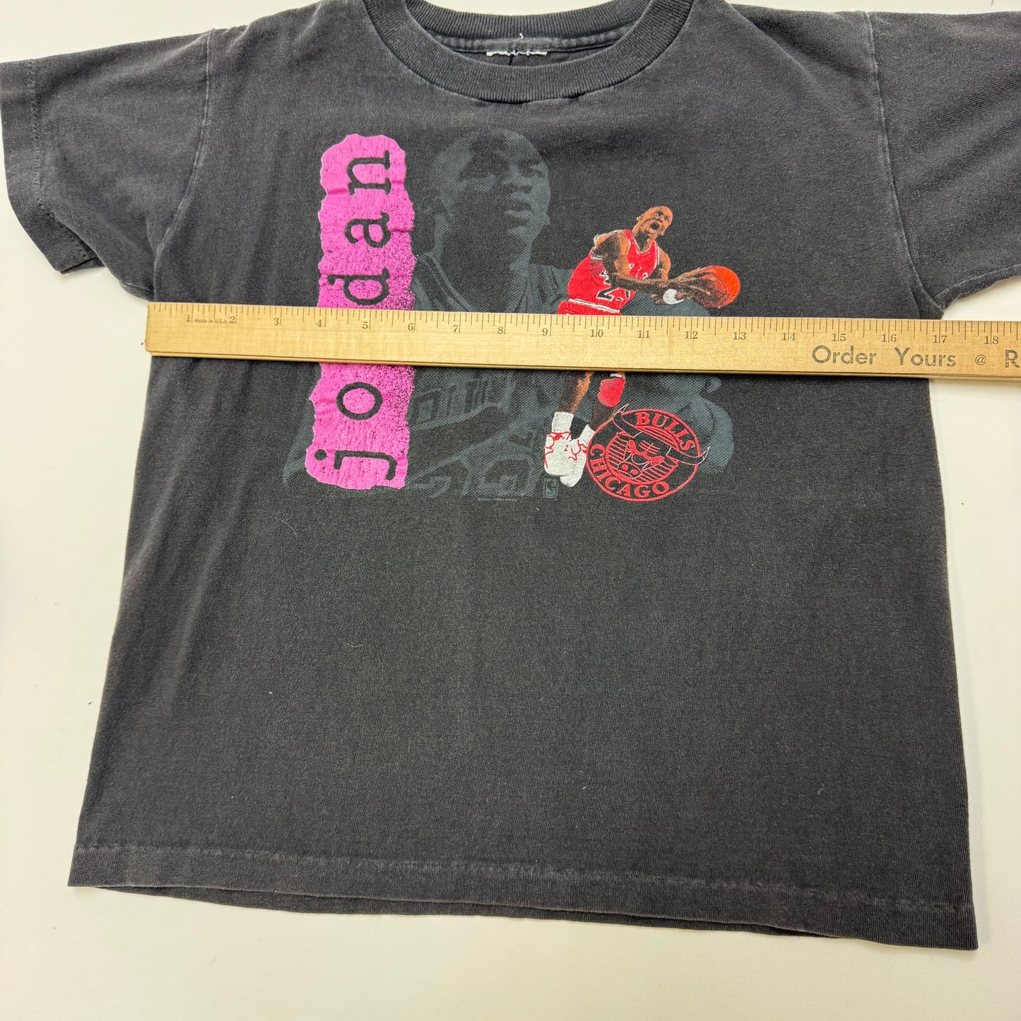 90s Kida Vintage NBA Chicago Bulls Michael Jordan Black Short Sleeve T-Shirt Single Stitch 7Y 8Y 9Y