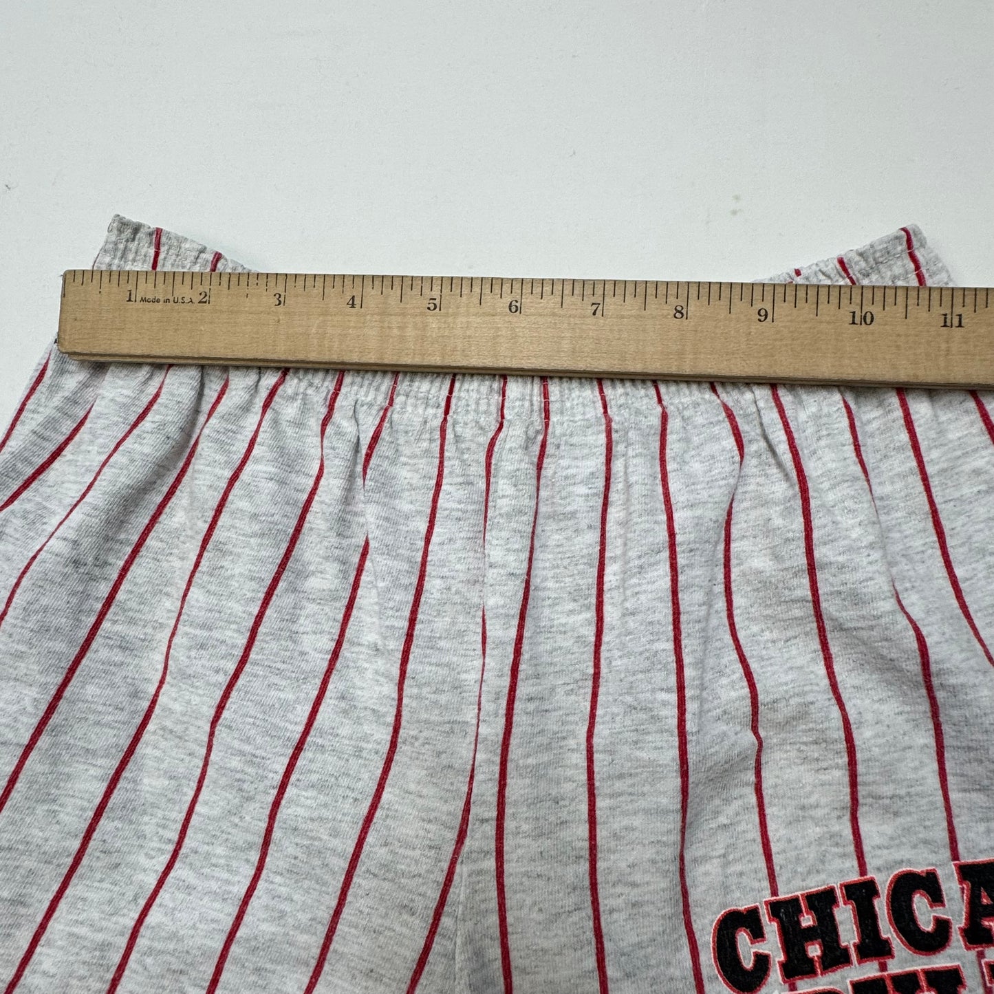 90s Kids Vintage Gray Rock U Sports Apparel Chicago Bulls Red Striped Shorts with Elastic Waistband Large 8Y 9Y 10Y Made in USA