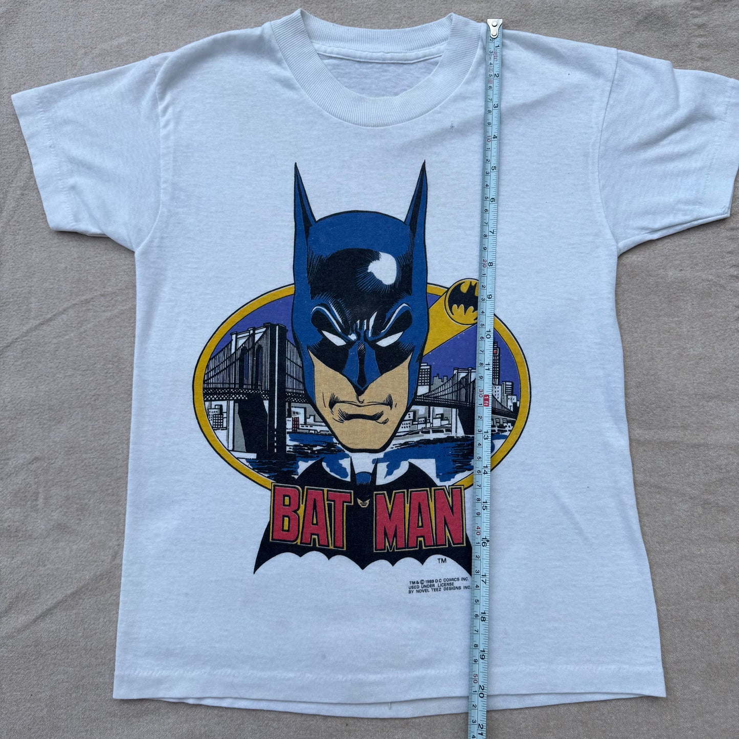80s Kids Vintage DC Comics Batman White Short Single Stitch Sleeve T-Shirt 6Y 7Y 8Y