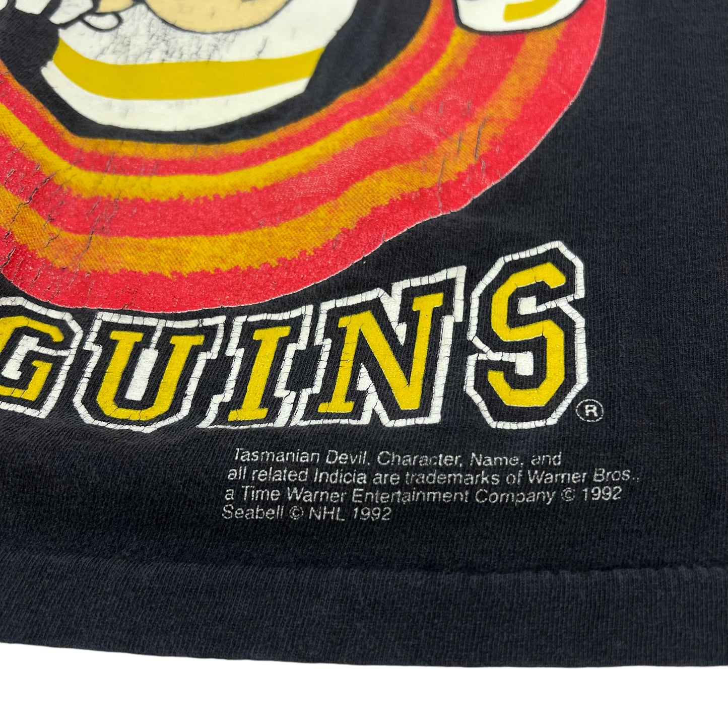 90s Kids Pittsburgh Penguins Taz T-shirt S