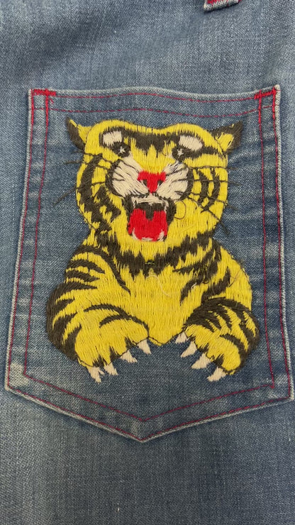 Vintage Kids 80’s Sears Denim Pant with Back Pocket Tiger Embroidery Size 10Y